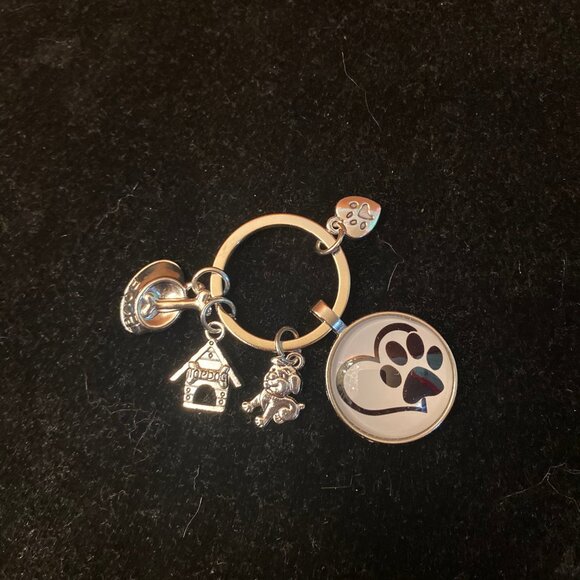 NWT Dog Lovers Key Chain Bag Charm - Picture 1 of 1